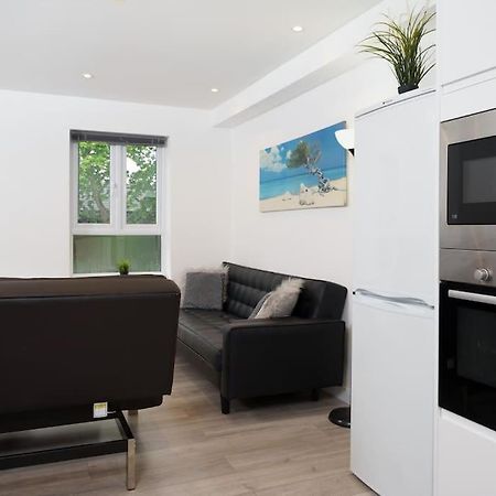 Lovely 3 Bed Flat In A Great Location In London Apartment Ngoại thất bức ảnh